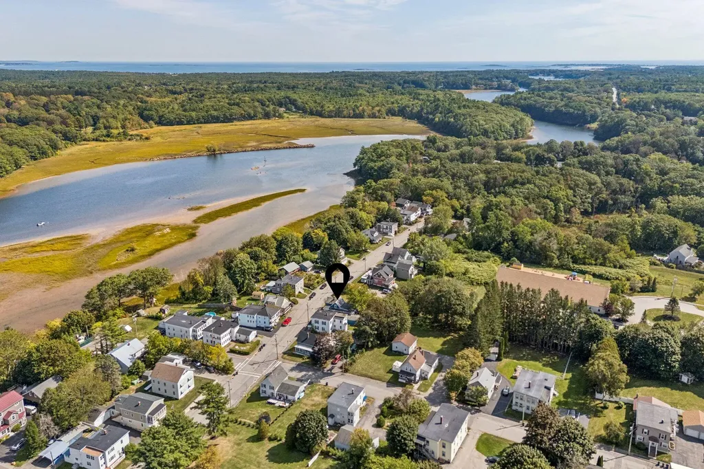 192 Cleaves Street Biddeford ME 04005