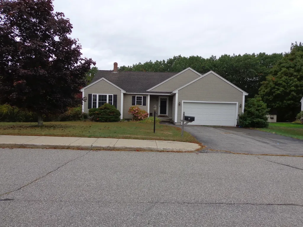 13 Timothy Lane Sanford ME 04073