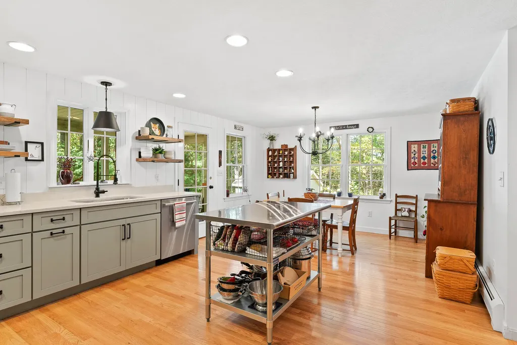 93 Natanis Ridge Circle Wells ME 04090