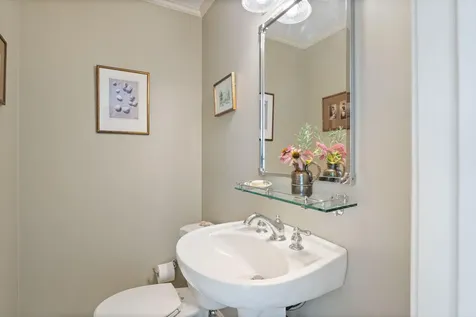 57 Foreside Road Falmouth ME 04105