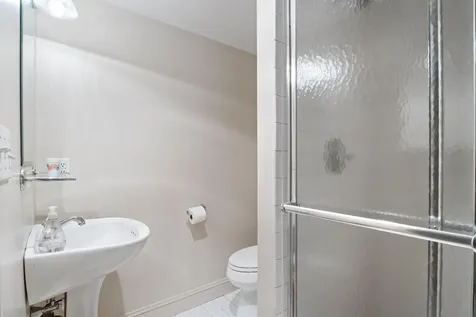57 Foreside Road Falmouth ME 04105