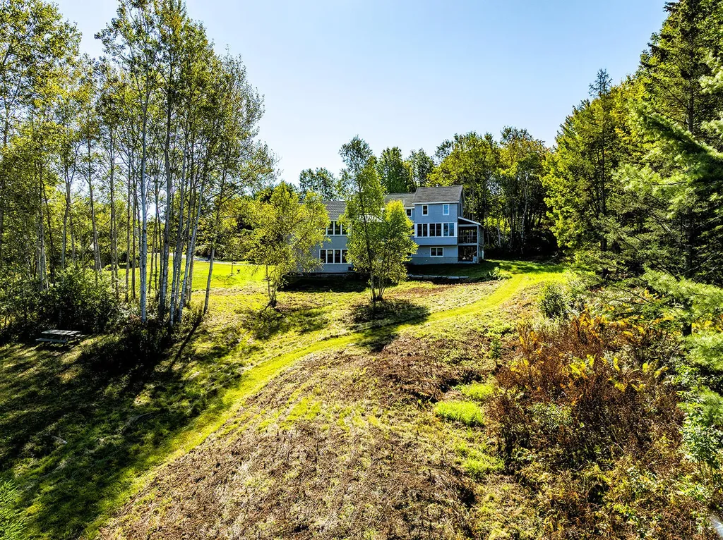 56 Raccoon Road Cushing ME 04563