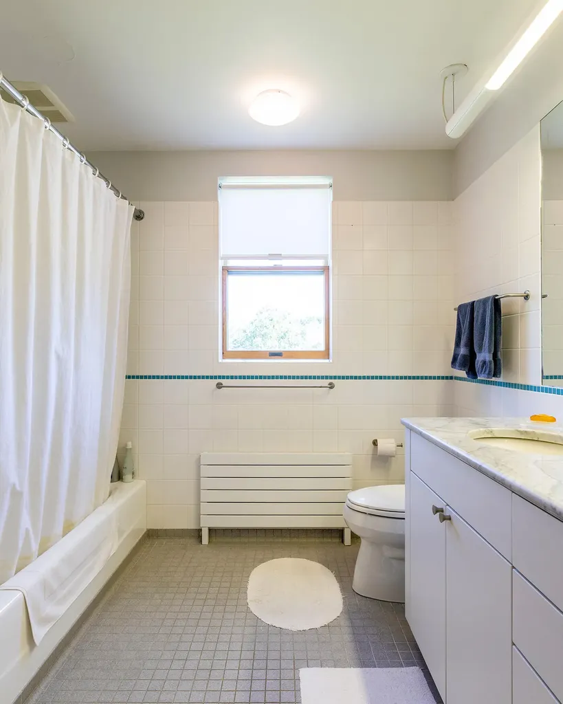 56 Raccoon Road Cushing ME 04563
