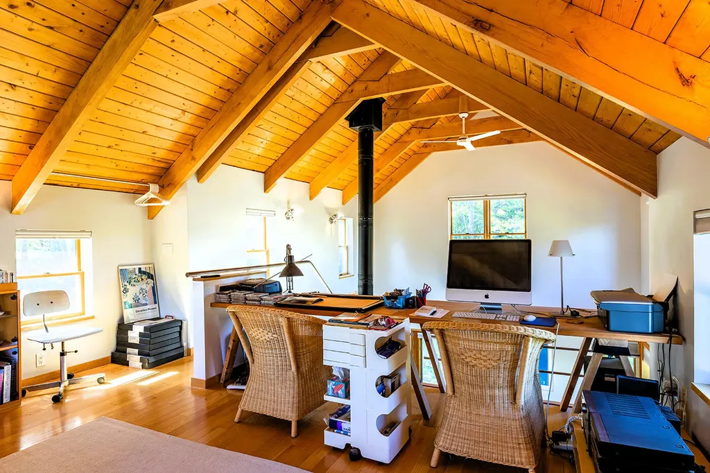 56 Raccoon Road Cushing ME 04563