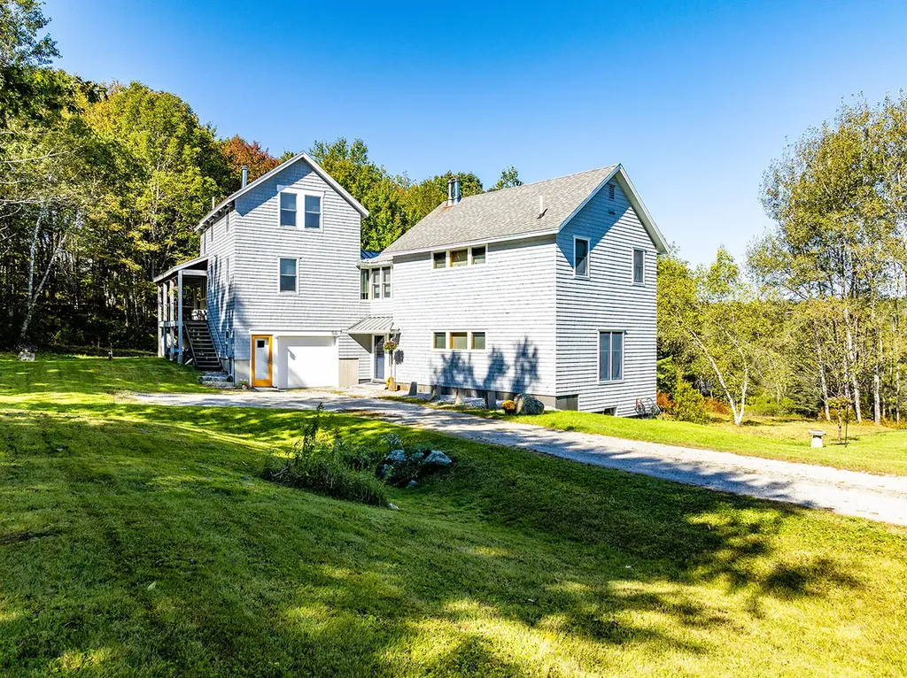 56 Raccoon Road Cushing ME 04563