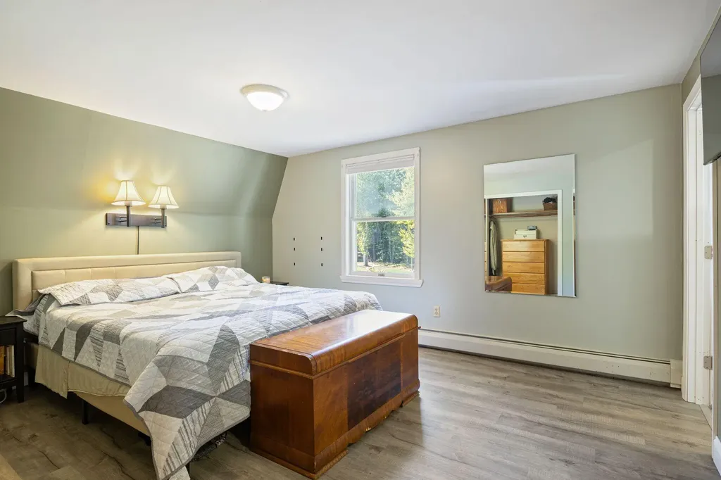 47 Solomon Drive Gorham ME 04038