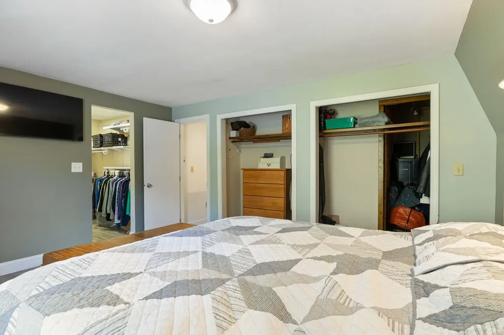 47 Solomon Drive Gorham ME 04038