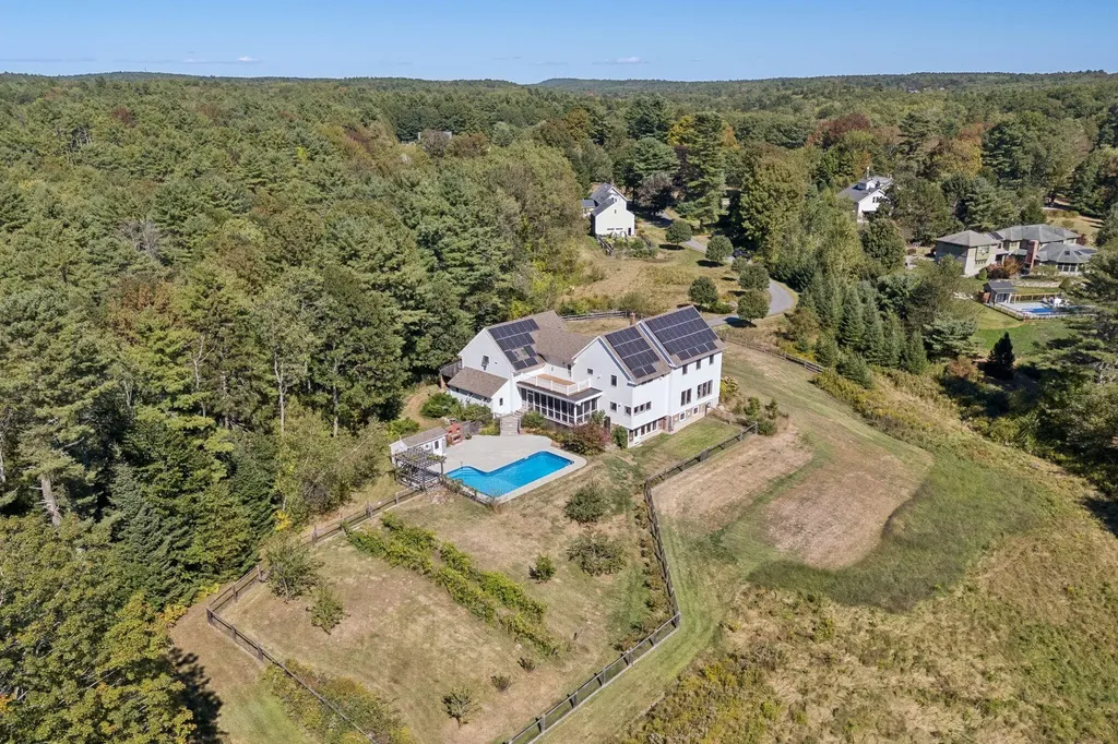 11 Orchard Hill Road Freeport ME 04032