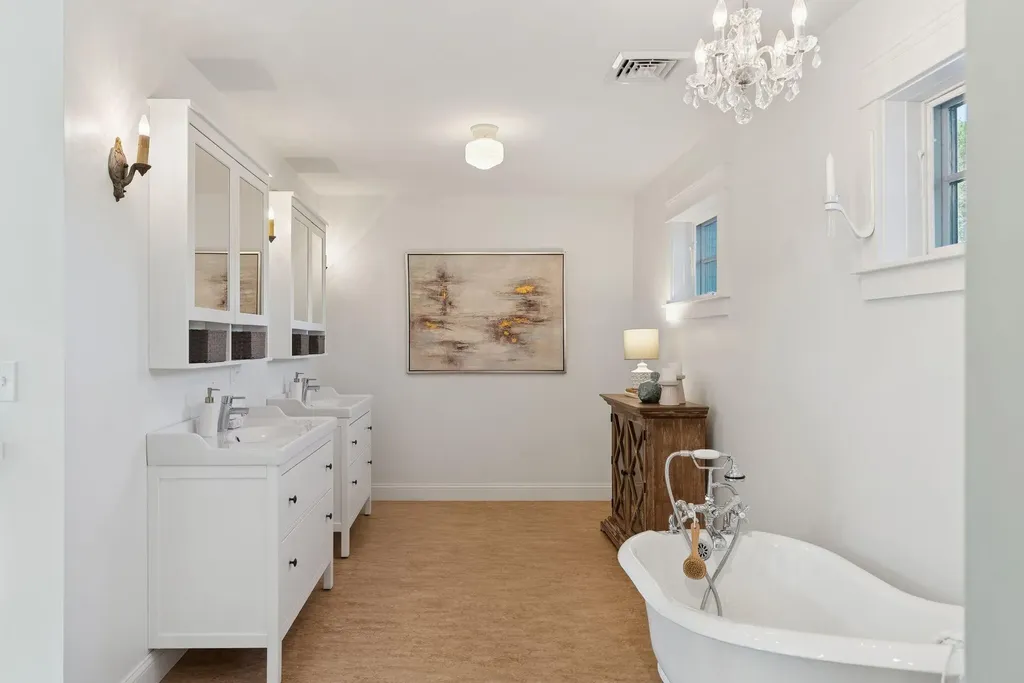 11 Orchard Hill Road Freeport ME 04032