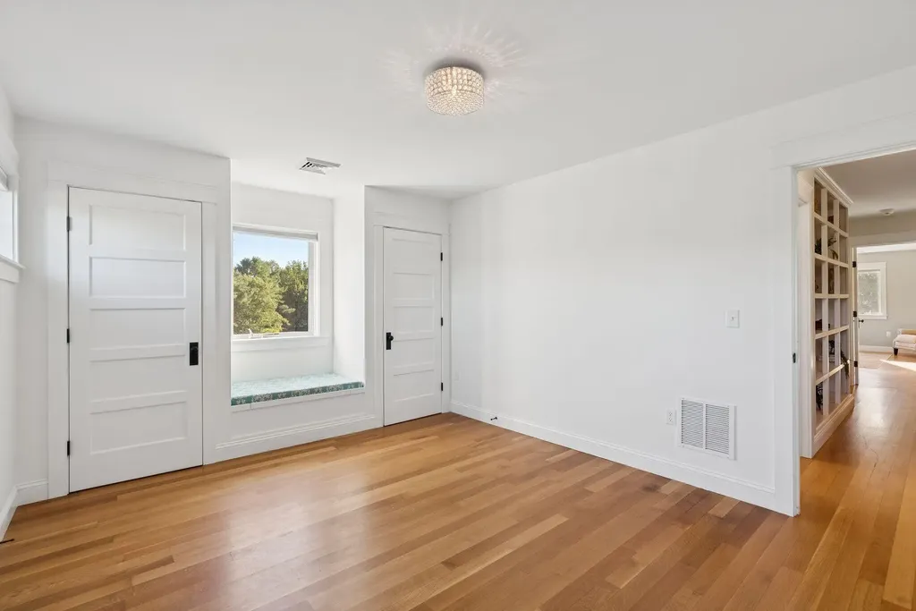 11 Orchard Hill Road Freeport ME 04032