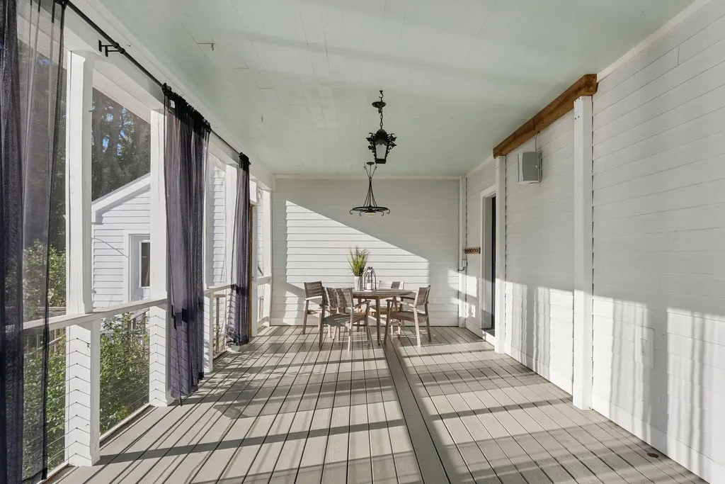 11 Orchard Hill Road Freeport ME 04032