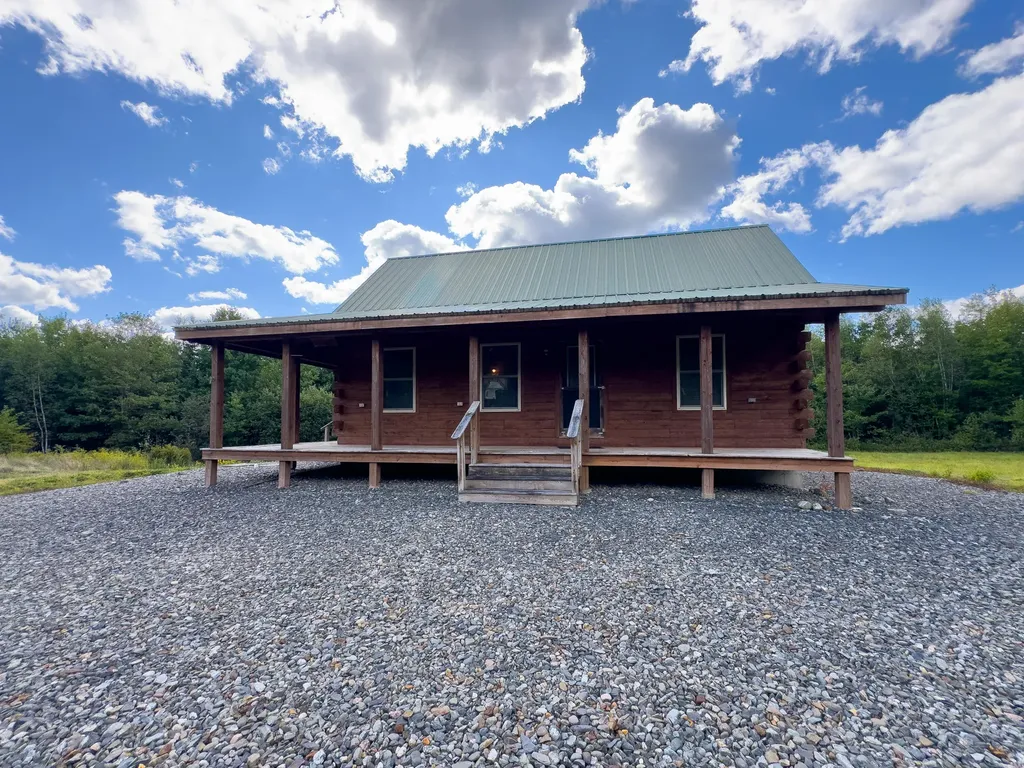 1968 State Highway 193 Highway Beddington ME 04622