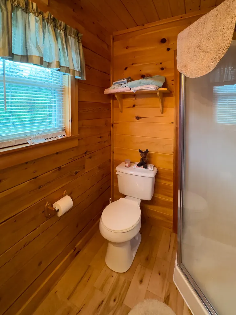 1968 State Highway 193 Highway Beddington ME 04622