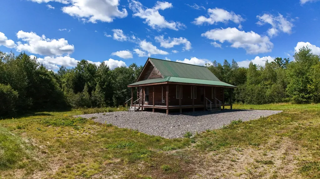 1968 State Highway 193 Highway Beddington ME 04622
