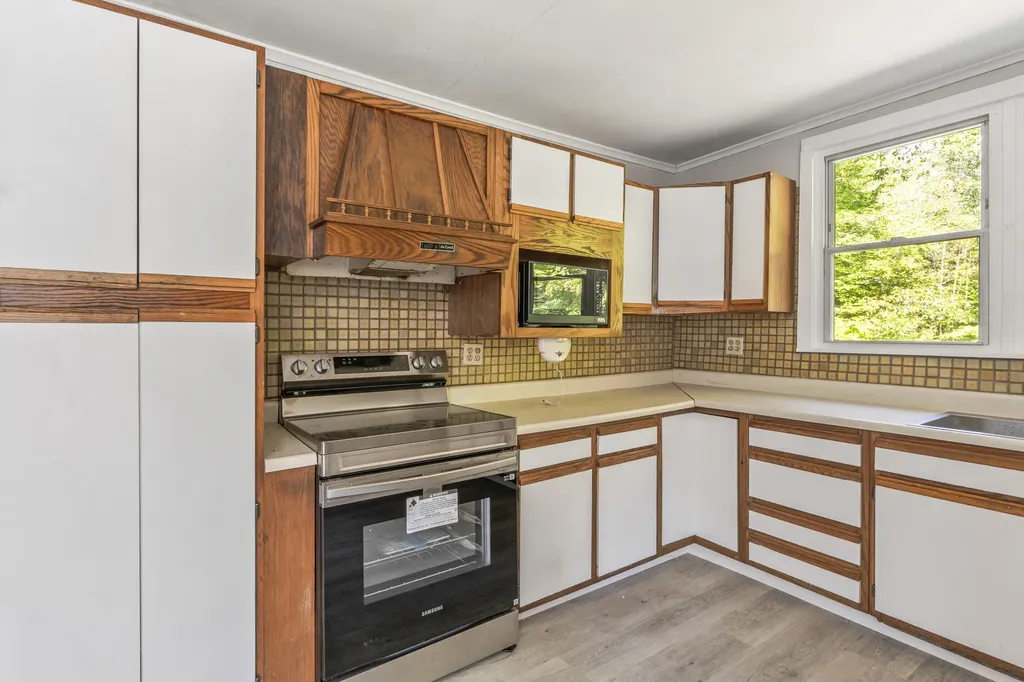 251 N North High Street Bridgton ME 04009