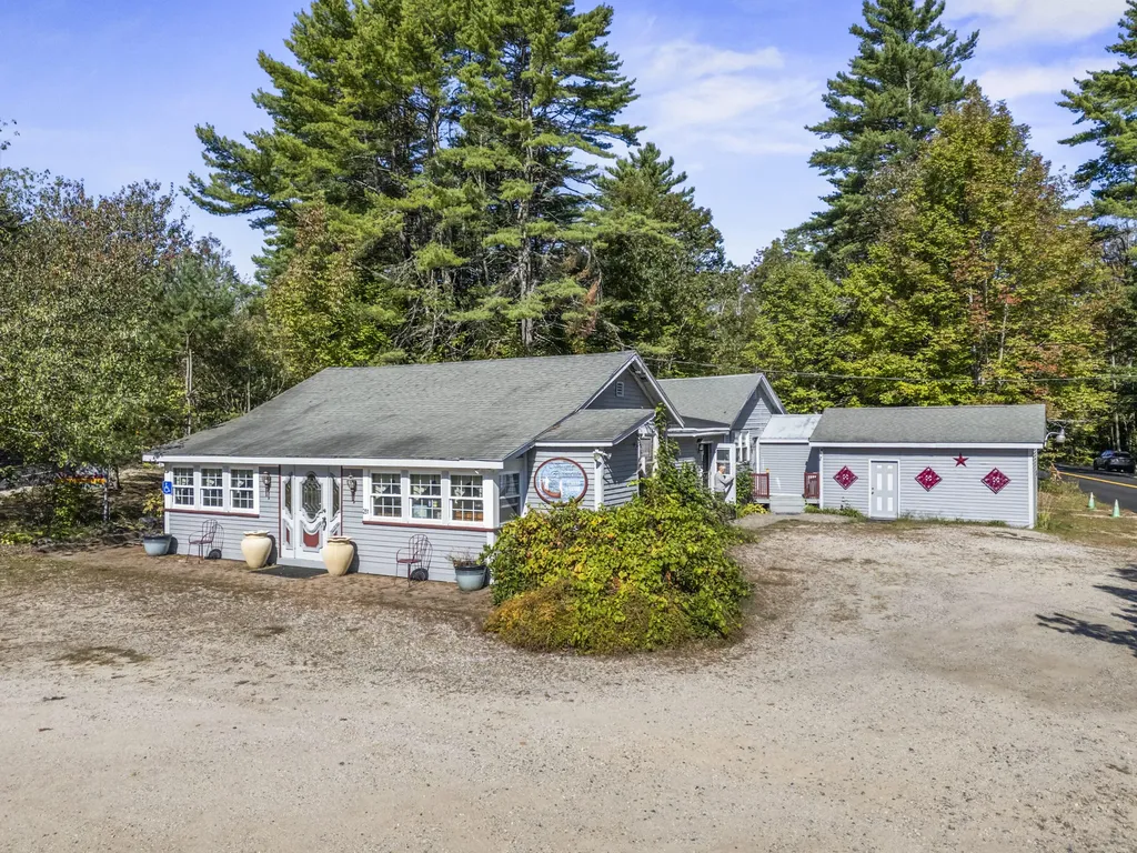 251 N North High Street Bridgton ME 04009