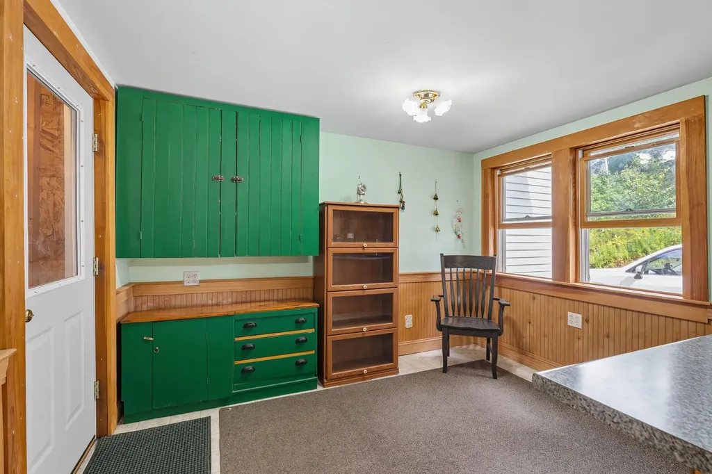 2 Thundercastle Road Readfield ME 04355