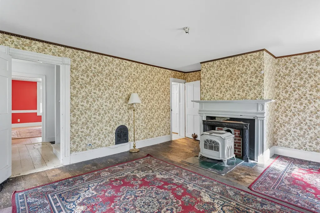 2 Thundercastle Road Readfield ME 04355