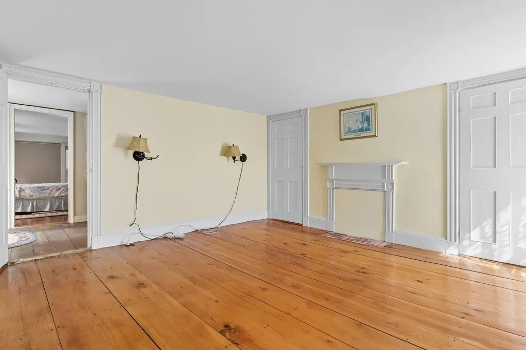 2 Thundercastle Road Readfield ME 04355