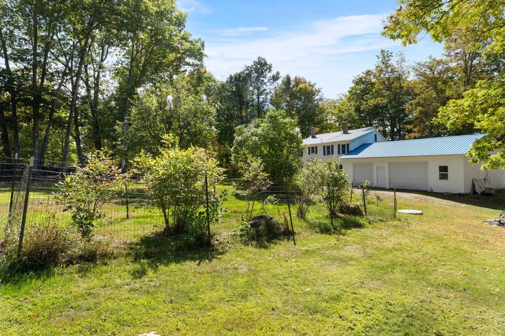 2 Thundercastle Road Readfield ME 04355