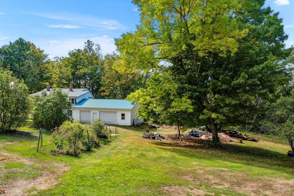2 Thundercastle Road Readfield ME 04355