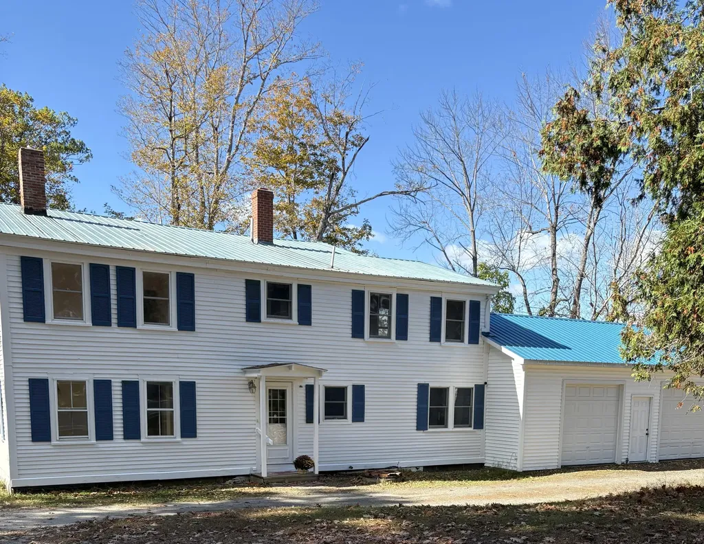 2 Thundercastle Road Readfield ME 04355