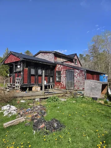 4 Bowen Road Searsport ME 04974