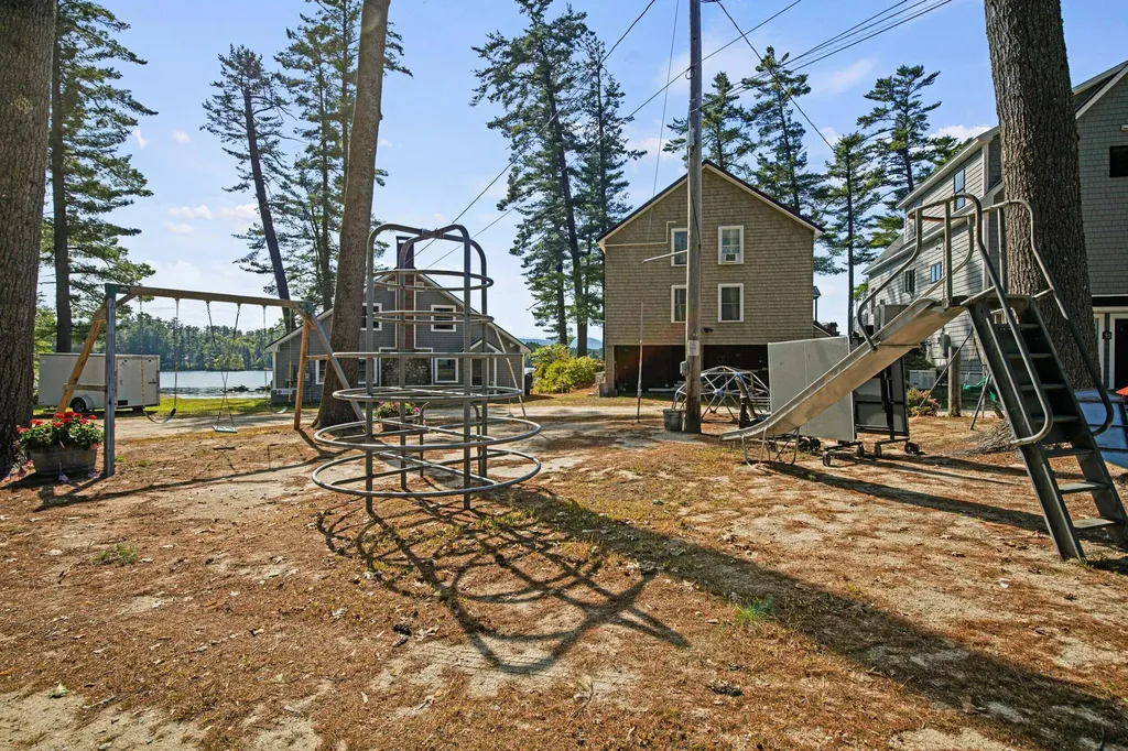 10 Gallinari Way Bridgton ME 04009
