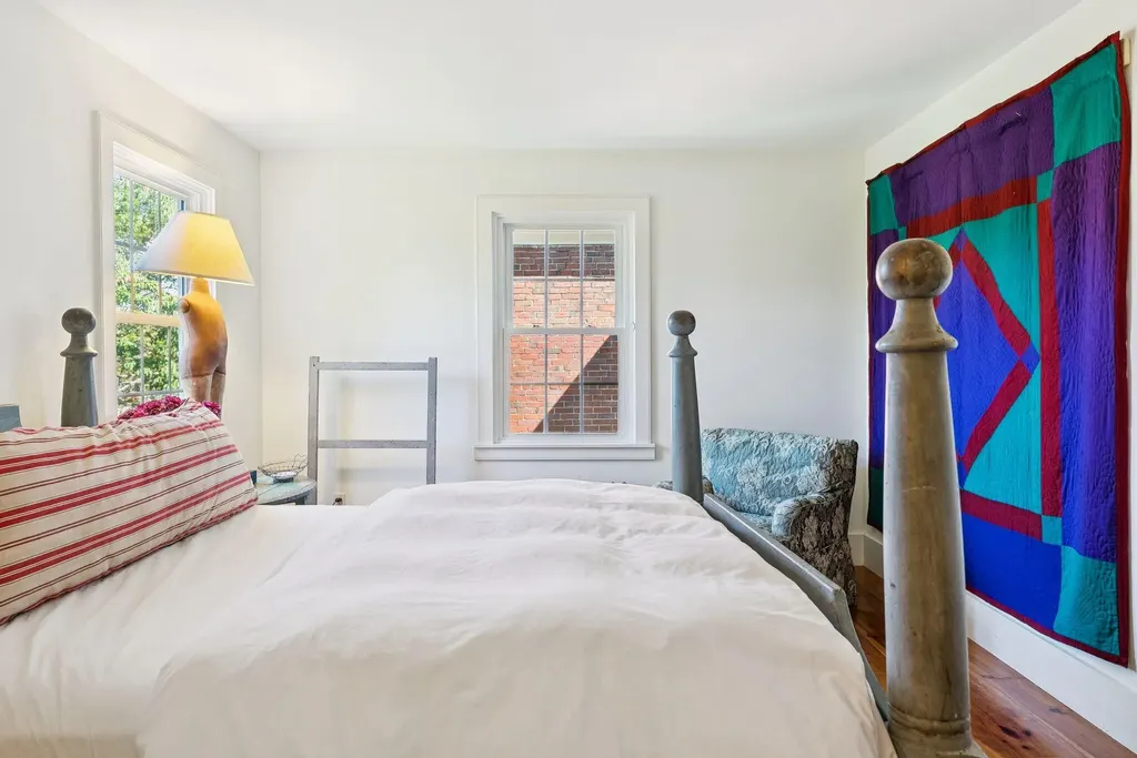 51 Pleasant Street Yarmouth ME 04096