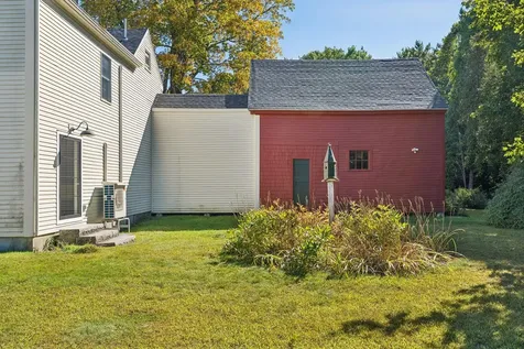 51 Pleasant Street Yarmouth ME 04096