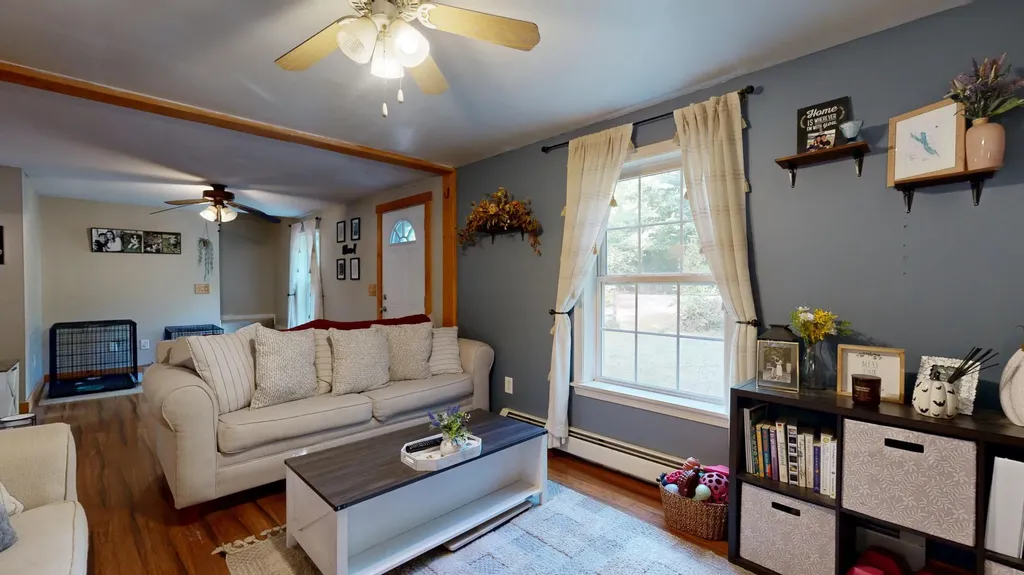 73 Colonial Circle Harrison ME 04040