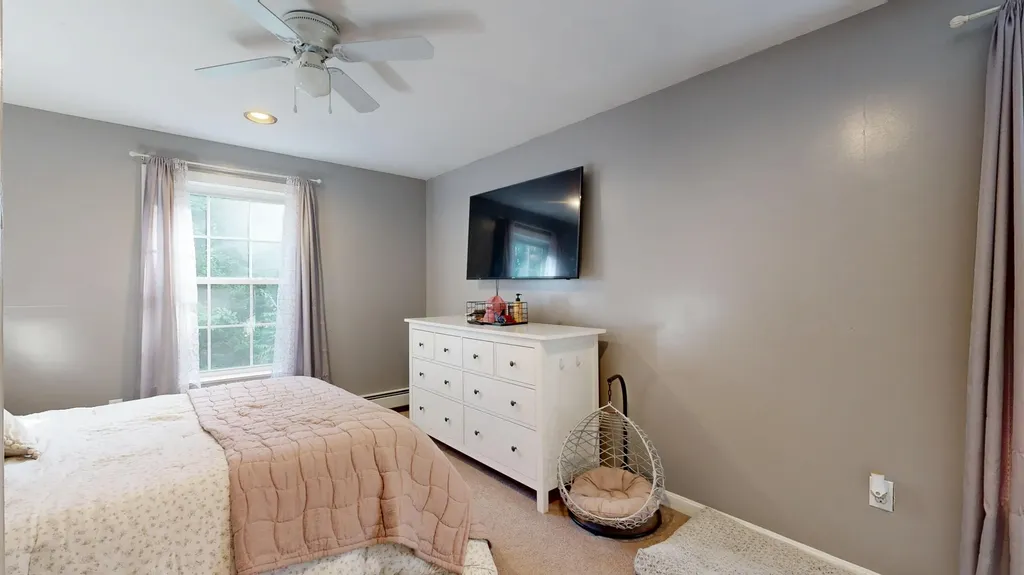 73 Colonial Circle Harrison ME 04040