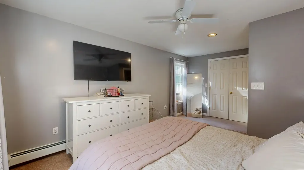 73 Colonial Circle Harrison ME 04040