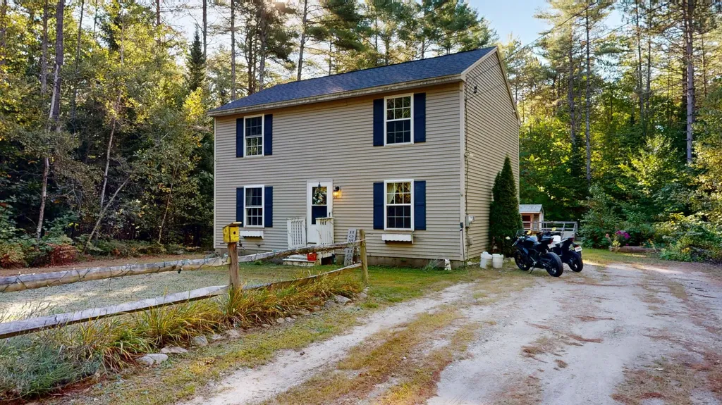 73 Colonial Circle Harrison ME 04040