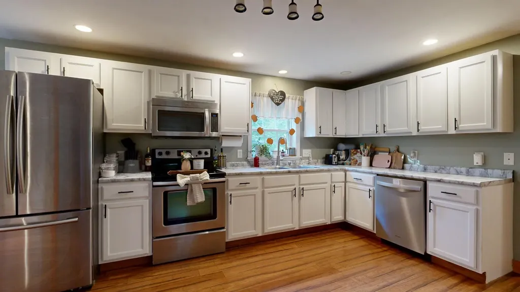 73 Colonial Circle Harrison ME 04040