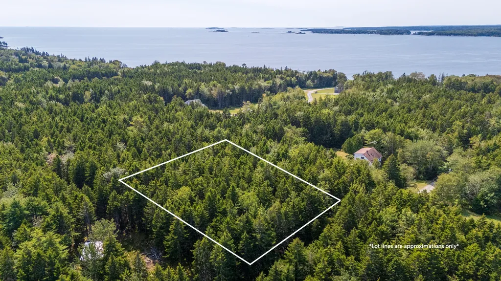 Lot 11 Nahanada Road Bristol ME 04539