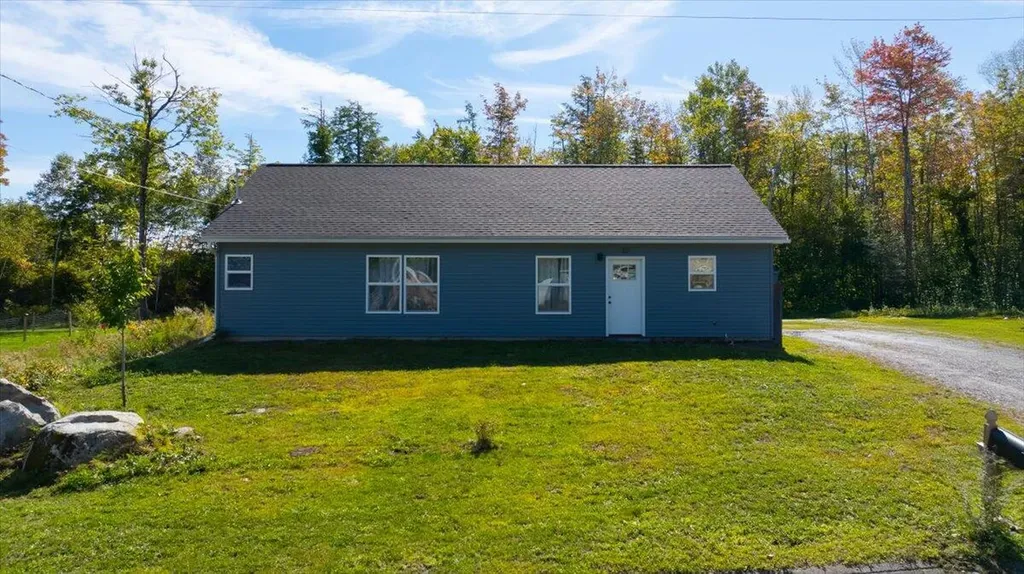 32 Selden Lane Oakland ME 04963
