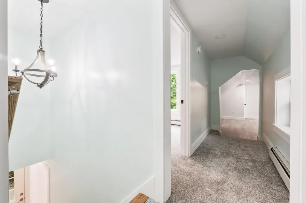 10 Charles Street Bath ME 04530