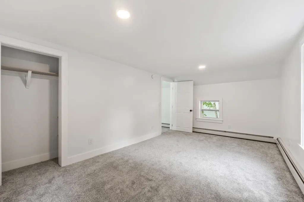 10 Charles Street Bath ME 04530