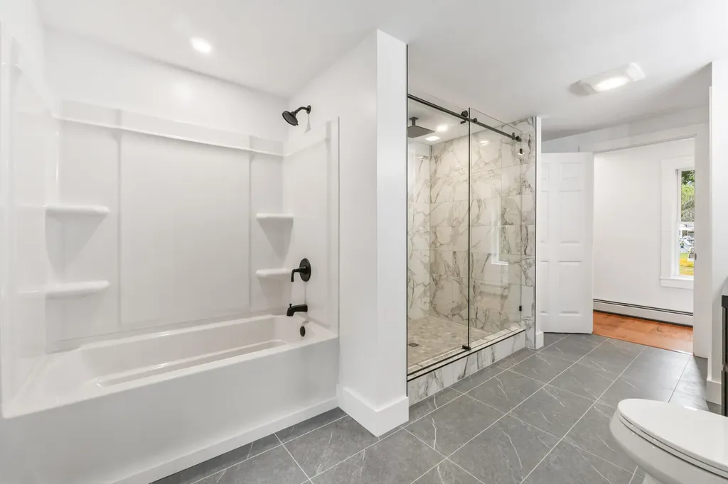 10 Charles Street Bath ME 04530