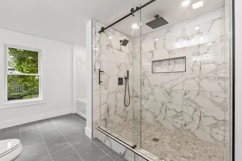 10 Charles Street Bath ME 04530