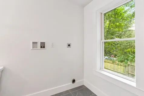 10 Charles Street Bath ME 04530