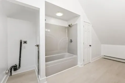 10 Charles Street Bath ME 04530