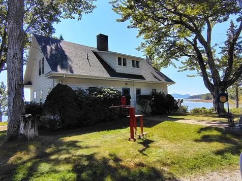 103 Gull Rock Road Hancock ME 04640