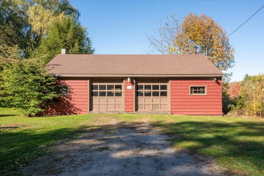 261 South Union Road Union ME 04862