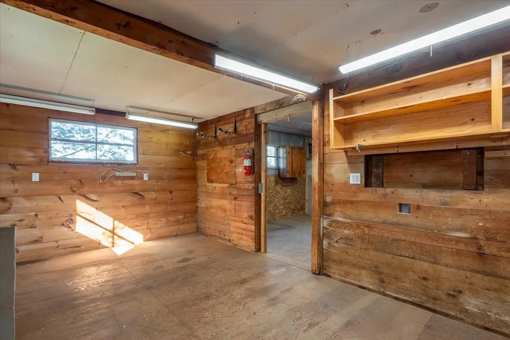 261 South Union Road Union ME 04862