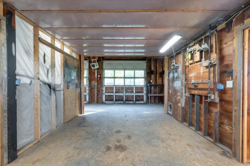 261 South Union Road Union ME 04862