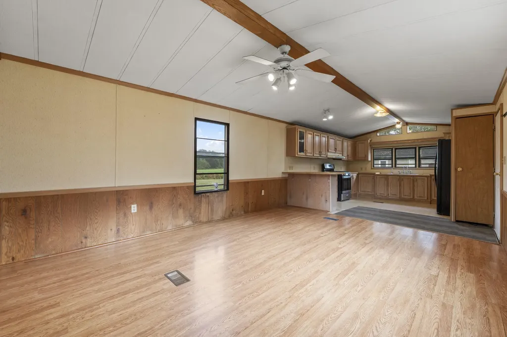 398 Washington Road Waldoboro ME 04572