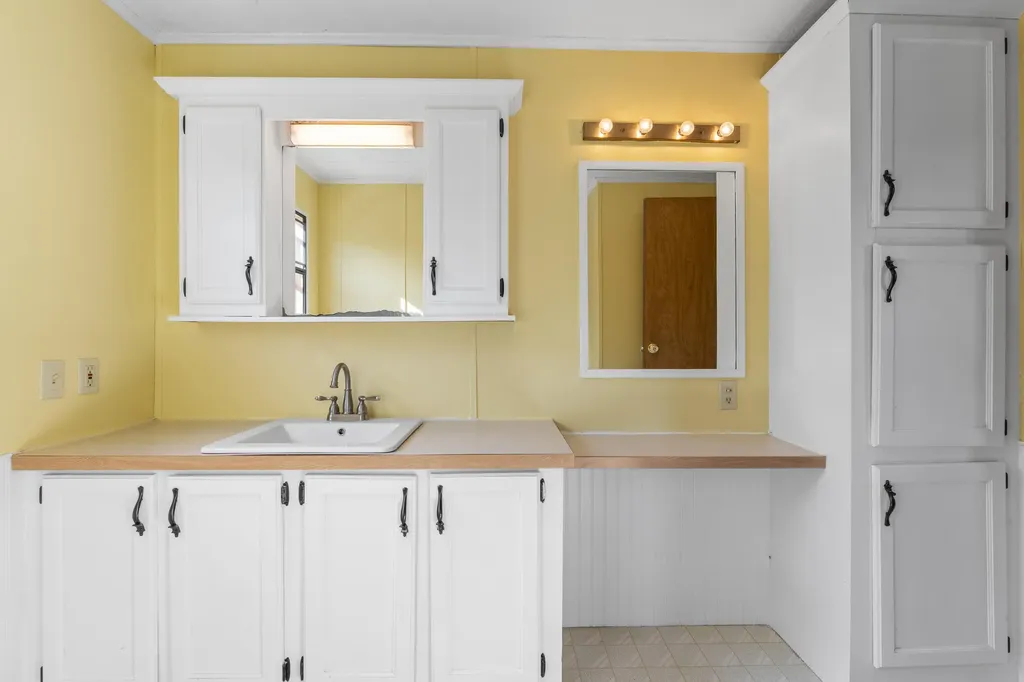398 Washington Road Waldoboro ME 04572
