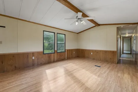 398 Washington Road Waldoboro ME 04572